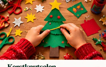 Kerstknutselen aan tafel met een papieren kerstster